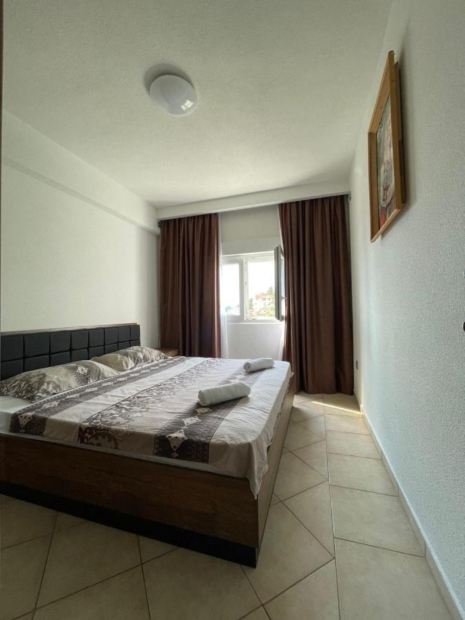Apartments Vesna Tivat Exterior foto