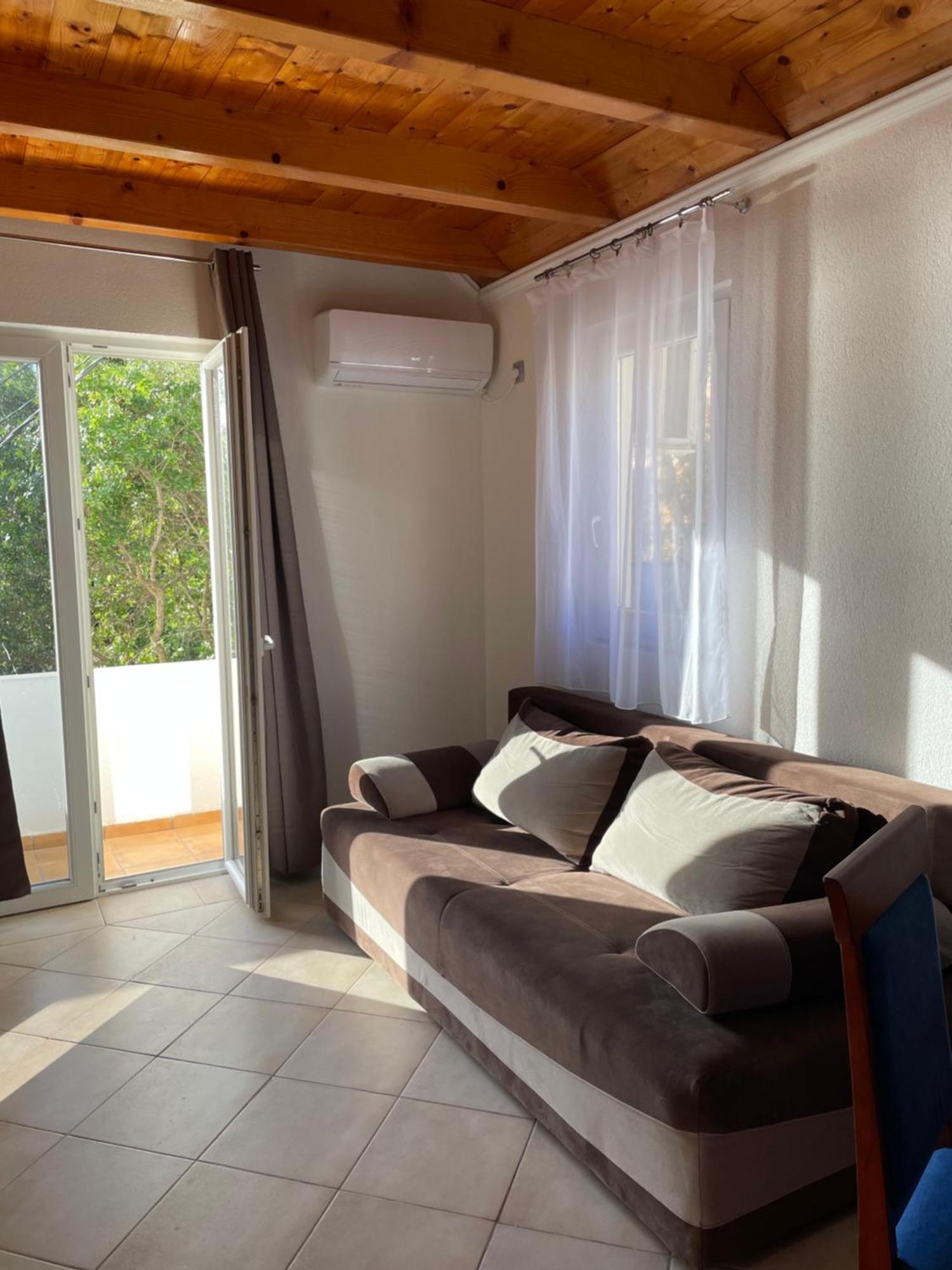 Apartments Vesna Tivat Exterior foto